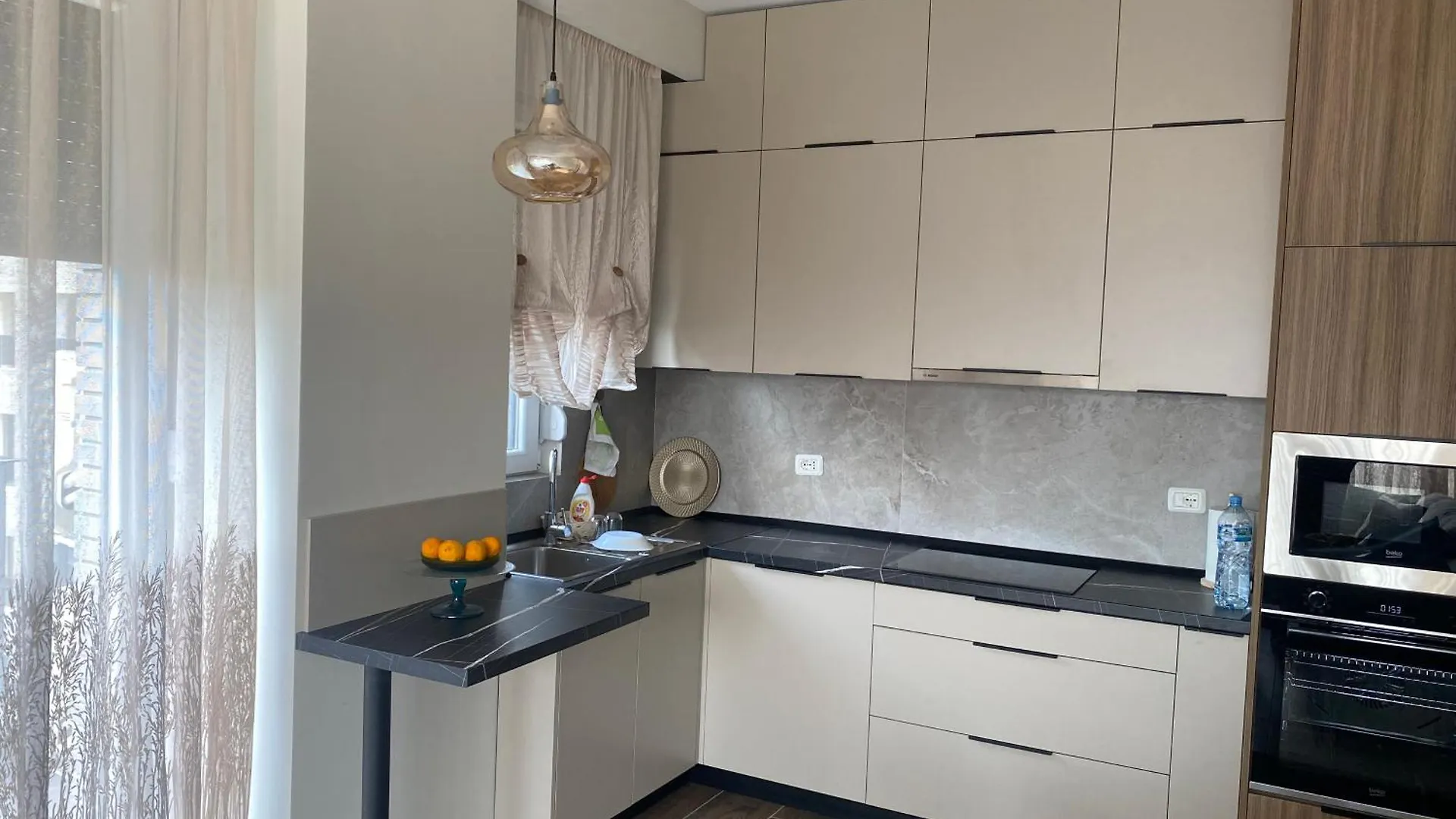 Apartment 36 Tirana 0*,